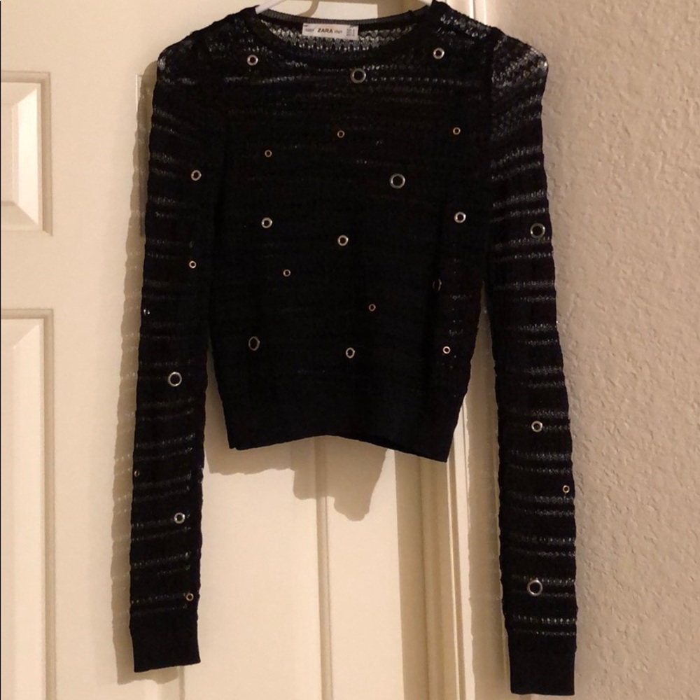 Zara, mesh ring detail top. NWOT.